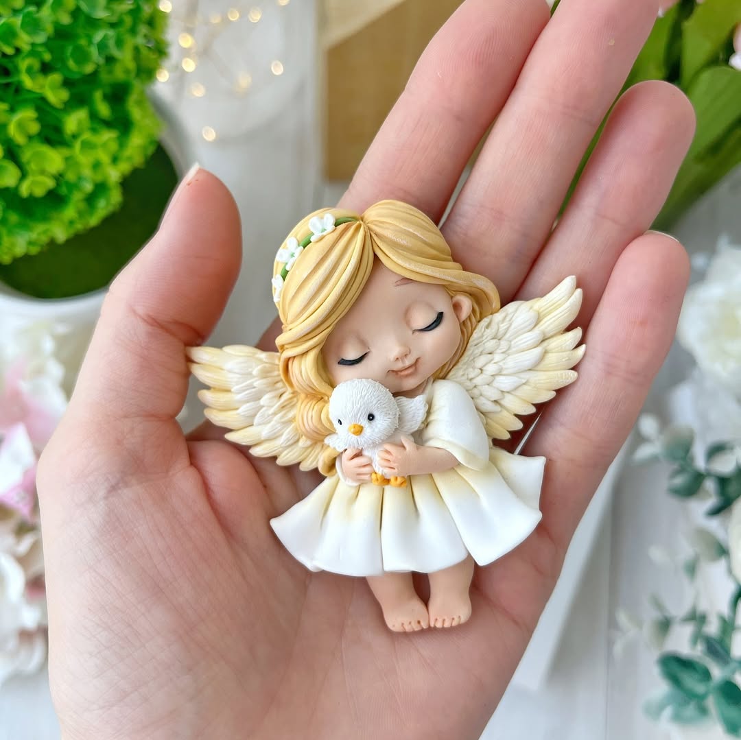 Silikonform Engelsmädchen mit Vogel 2D