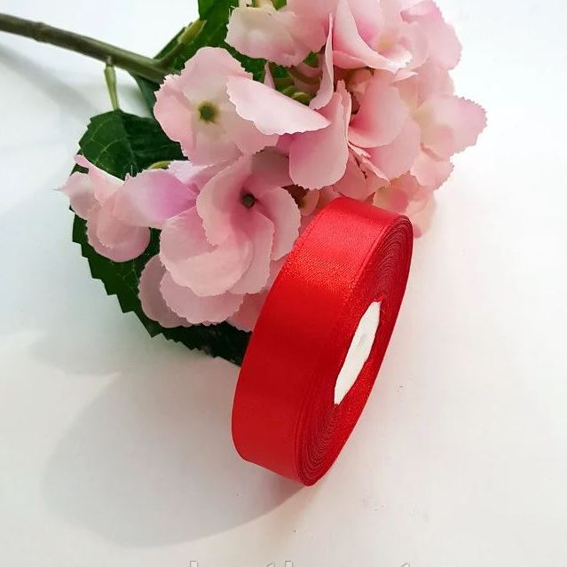 Satinband 2 cm Rot, 33 m Rolle