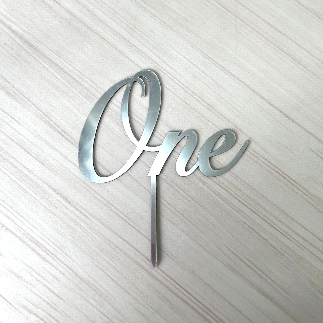 Cake Topper „One“ am Spieß, Silber (Dekor 15)