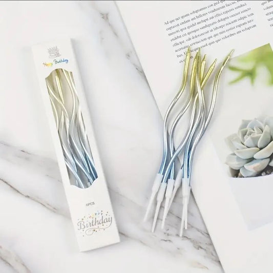 Gedrehte Kuchenkerzen Blau-Silber-Gold – Set mit 6 Kerzen (11 cm)